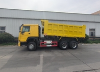 Sinotruk Howo Tipper Dump Truck 10 Roda 400Hp 6 × 4 Mengangkat Tengah Kuning