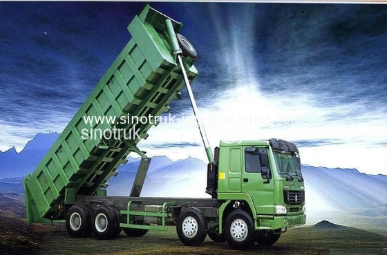 SINOTRUK HOWO Tipper Dump Truck 371HP 8X4 LHD 31-60tons 20-30CBM ZZ3317N3867W