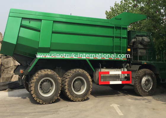 Tugas Berat SINO HOWO Truk / 10 Wheeler Dump Truck 371HP Konsumsi Bahan Bakar Rendah