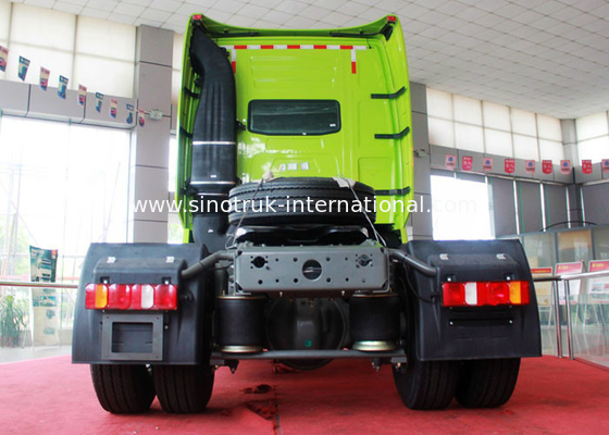 Truk Traktor SINOTRUK HOWO LHD 4X2 Euro2 371HP ZZ4187S3511W