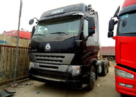 6X4 Truk Traktor HOWO Heavy Duty, 4 Stroke Electronic Fuel Injection Diesel Engine Tractors Dan Dump Truck