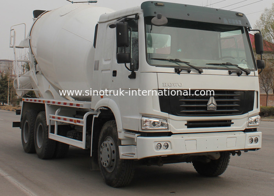 SINOTRUK HOWO Truk Pengaduk Beton 12CBM 371HP 6X4 LHD ZZ5257GJBN4048W