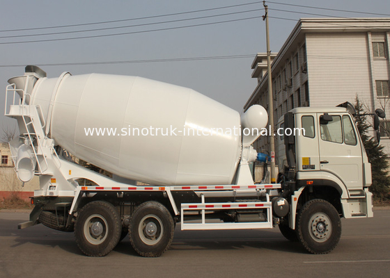 Efisiensi Tinggi Hydraulic Pump Cement Mixer Truck Untuk Situs Konstruksi