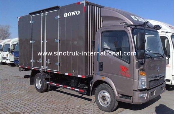 16 Foot International Light Duty Box Truck