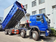 400HP Konsumsi Bahan Bakar Rendah HOWO Blue Tipper Dump Truck RHD 6×4 12roda Tenaga Kuda Tinggi