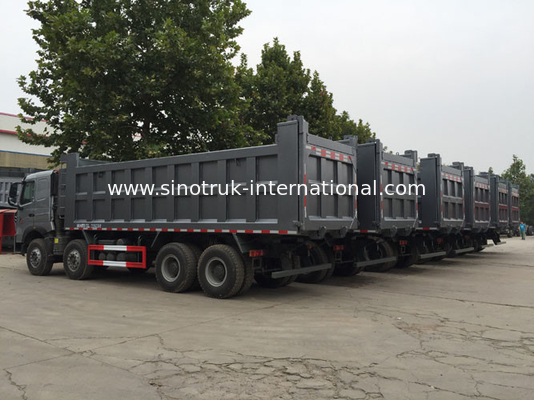 Tipper Dump Truck SINOTRUK HOWO A7 31 Ton Untuk Konstruksi ZZ3317N3567N1