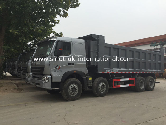 Tipper Dump Truck SINOTRUK HOWO A7 31 Ton Untuk Konstruksi ZZ3317N3567N1