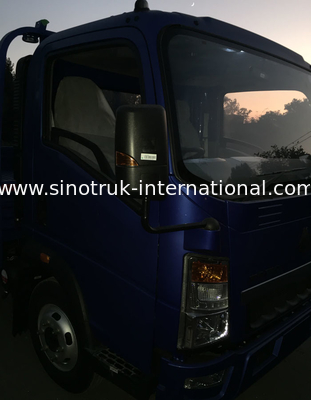 3 Tons SINOTRUK HOWO RHD 85HP Light Truck ZZ1047C3414C1R45