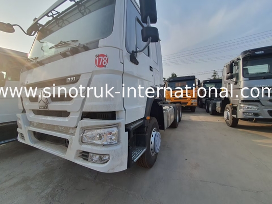 HOWO A7 Traktor Truk bekas LHD 6X4 Euro 2 371 HP Dengan Power Assisted Hydraulic Steering Putih