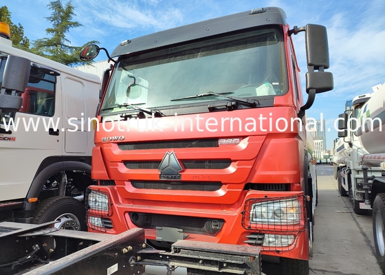 SINOTRUK HOWO Merah 380HP 8×4 12Wheels Tangki minyak kapasitas tinggi truk