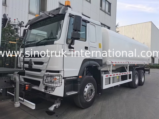 Sinotruk HOWO Putih RHD 6x4 Tangki Air Truk ZZ1257V4347B1 Dengan Fungsi Flush Tekanan Tinggi