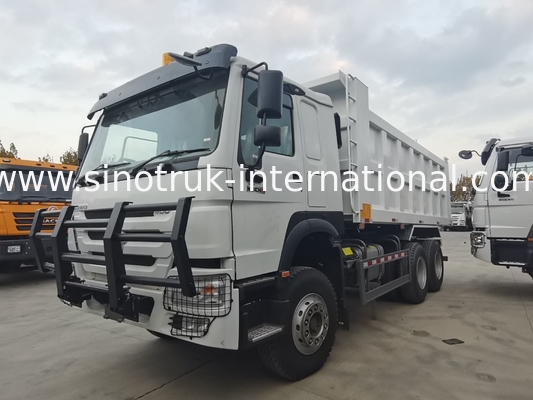 SINOTRUK HOWO 400HP Tipper Dump Truck Untuk Konstruksi A7 Lampu Peringatan Bumper Militer