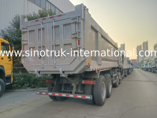 Truk Tipper SINOTRUK HOWO 400HP 12 Roda LHD 40Tons 30CBM ZZ3317V3567B1