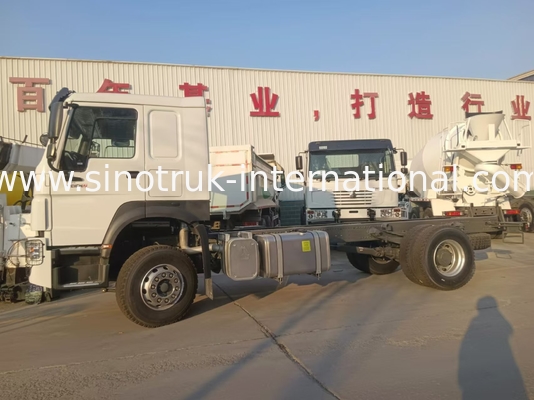 SINOTRUK HOWO Kargo Truck Chassis 16-20 Ton 4X2 LHD 300HP