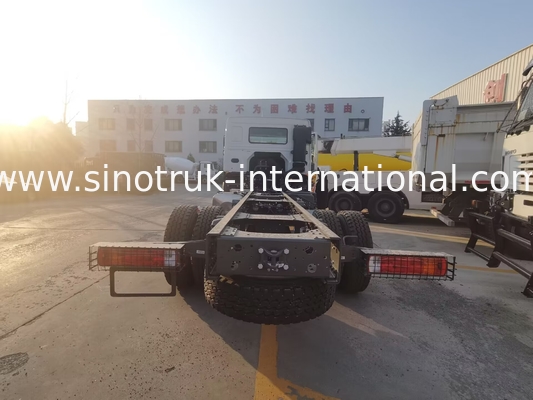 SINOTRUK HOWO LHD 6X4 400HP Water Oil Tanker Chassis