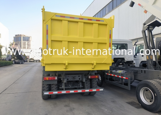 Sinotruk Howo Tipper Dump Truck 6 × 4 Lhd 10 Roda 20CBM Kargo Box Ban Mining