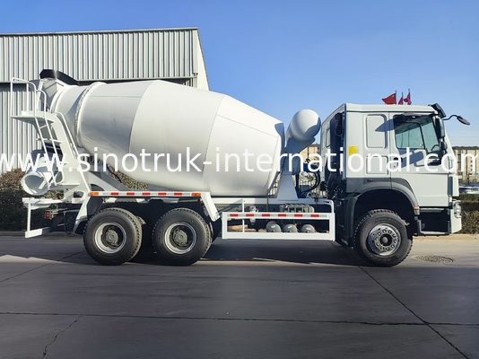 12 Meter Kubik Volumetric Beton Mixer Truk 380 Kekuatan kuda 3 Axle