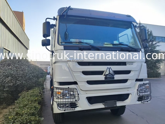 Kapasitas besar 27 Meter Kubik 4 Axle Dump Truck 400 Kekuatan Kuda Untuk Operasi Efisien