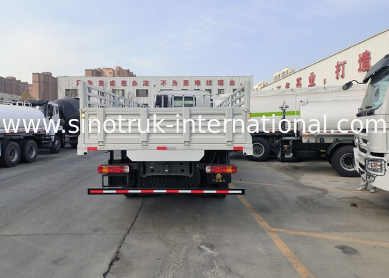 Sinotruk Howo Truk Kargo Baru 6 × 6 All Wheel Drive Lhd 10 Rocks Long Cargo Box