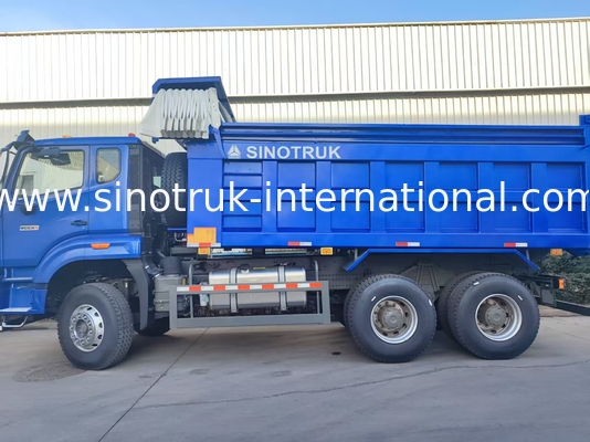 Kekuatan Versatile HOWO 6x4 380HP Blue Dump Truck Dengan 20CBM Square Cargo Box Dan Waterproof Tarp Flip Cove