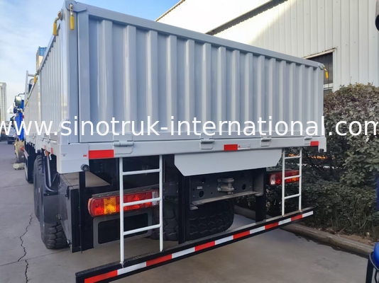Bebaskan kekuatan dan fleksibilitas semua Menaklukkan Putih HOWO 6x6 400HP Off - Road Cargo Truck