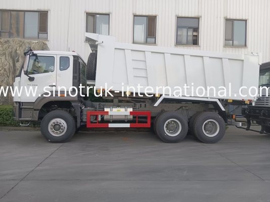 2 Penumpang Sinotruk Hohan Tipper Dump Truck Weichai Mesin 6 × 4 LHD 380HP Dengan Jenis Transmisi Manual