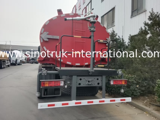 HOWO SINOTRUK Tangki Air Truk 380HP Dengan Fungsi Flush Tekanan Tinggi 6×4