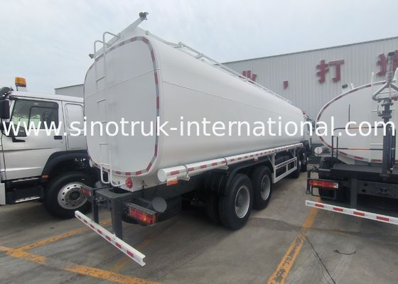 Truk Pengangkut Oli Output Mesin 400Hp Solusi Sempurna untuk Pengiriman Oli yang Aman