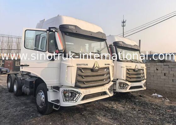 ZZ427V344JB1R Traktor Truk dengan Mesin 371HP, 6x4 Drive Wheel, dan H77L Kabin Dengan A / C untuk Transportasi Tugas Berat