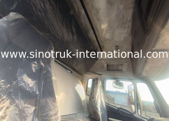 ZZ427V344JB1R Traktor Truk dengan Mesin 371HP, 6x4 Drive Wheel, dan H77L Kabin Dengan A / C untuk Transportasi Tugas Berat