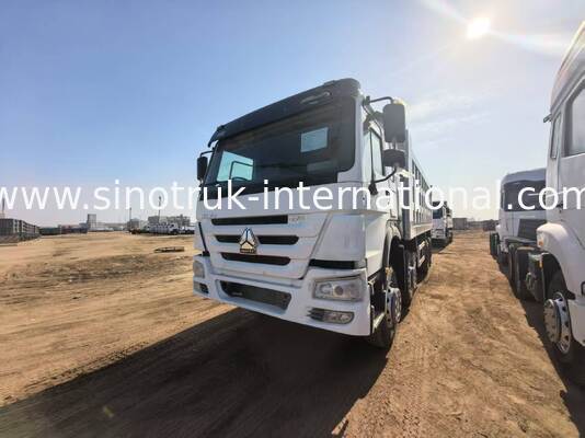 375 Kekuatan kuda Truk dump tipper dengan kapasitas beban 40-50 ton dan panjang kotak kargo 7300mm