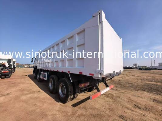 Truk Tipper Dump Truk beban berat dengan kapasitas beban 40-50 ton, mesin diesel 375 tenaga kuda, dan panjang kargo 7300 mm