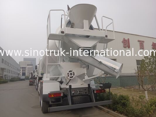Truk Mixer HOWO Tenaga Kuda Tinggi 371HP Konsumsi Bahan Bakar Rendah LHD 6×4 10 roda