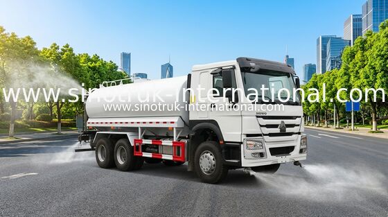Truk Penyiram Air Untuk Kebersihan Jalan Sanitasi Kota
