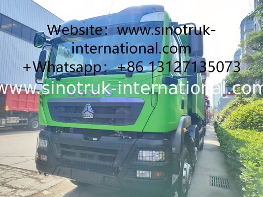 Tugas Berat HOWO TX 8X4 Tipper Truck 400HP Gandar Belakang Ganda 16T Ganda Gandar Depan Ganda 9,5T