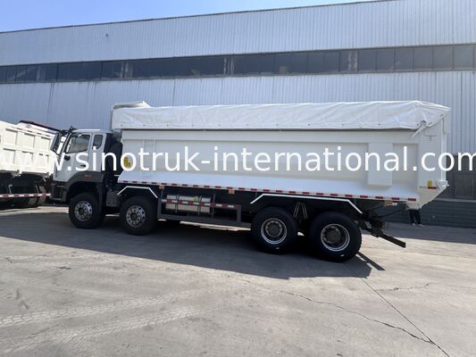 SINOTRUK HOWO NX Kabin Tipper Dump Truck 380HP 6X4 Sebuah lampu peringatan dengan tarpaulin