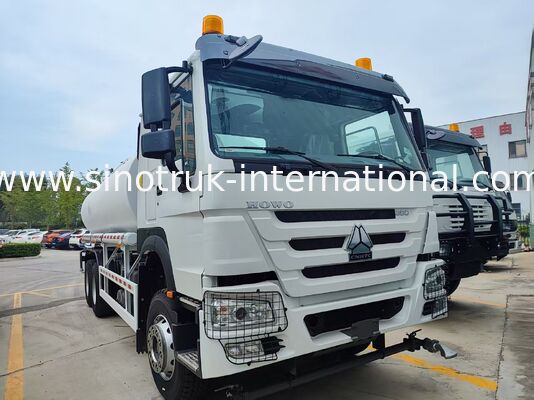Truk Penyiram Tangki Air HOWO 25 Meter Kubik dengan Mesin Bertenaga 380HP