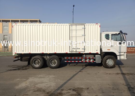 Truk Tugas Berat Penggerak 6x4 Bertenaga Gear Box Sinotruk Menawarkan Penanganan Muatan Unggul dan Keandalan Operasional