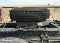 SINOTRUK HOWO Kepala Trailer Traktor Semi Trailer Dengan Air Conditioner 60-70 Ton