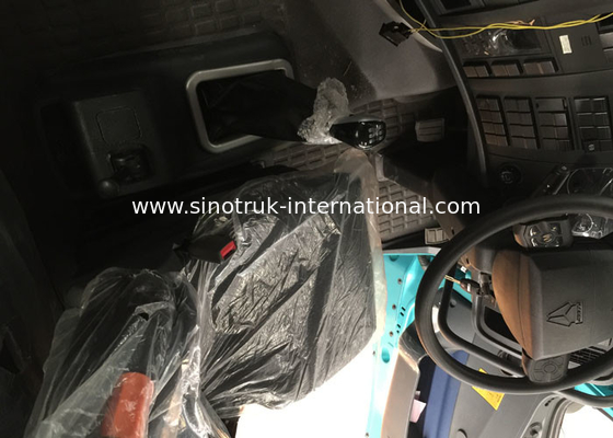 SINOTRUK HOWO A7 Tipper Dump Truck Untuk Konstruksi 30 - 40 Ton RHD 10 Roda