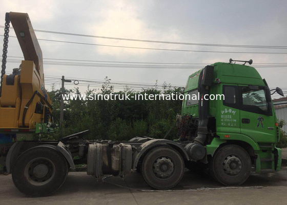 Side Lifter 3 As Truk Mounted Crane 20ft 40ft FUWA Merk Tri Axle