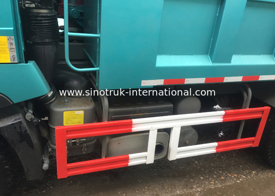 SINOTRUK HOWO A7 Truk Sampah Sampah Berat Dengan Umur Panjang, 5800 * 2300 * 1500mm