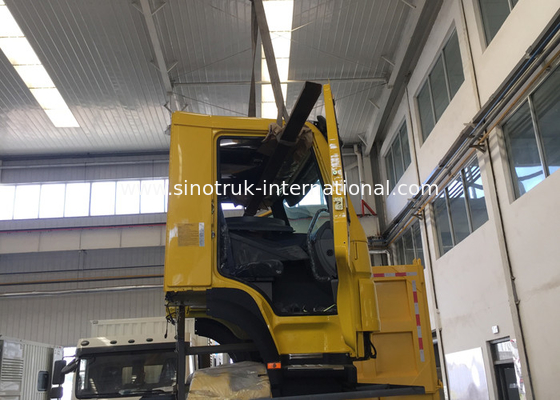 SINOTRUK HOWO Cabin HW76 Suku Cadang Truk dan Trailer Dengan A / C Berth Tunggal