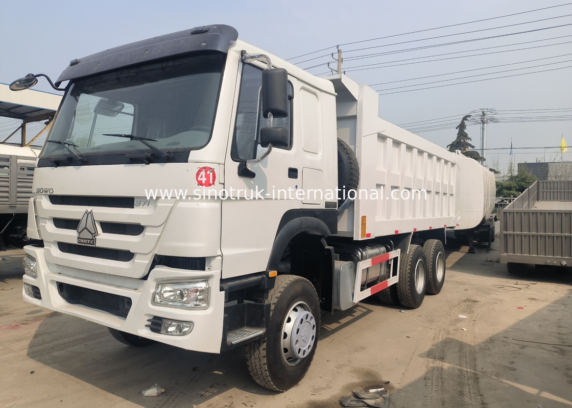 Sinotruk Howo bekas Truk Tipper Dump 371Hp atau 375 HP 6 × 4 Renovasi