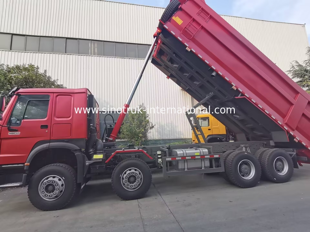 HOWO 12 Roda Sinotruk 8X4 Dump Truck 400hp Untuk Pertambangan Kontainer Tipe LHD U