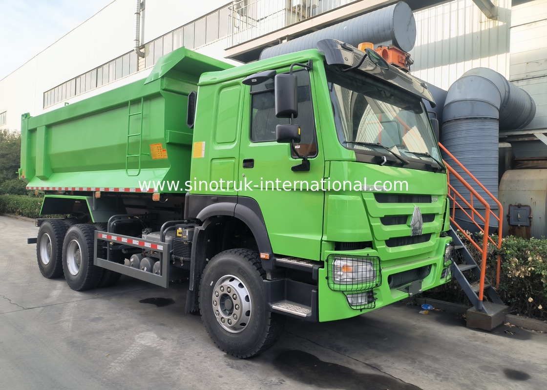 Sinotruk Howo Tipper Dump Truck 380Hp 6 × 4 U Bentuk Kargo Badan Hijau Warna