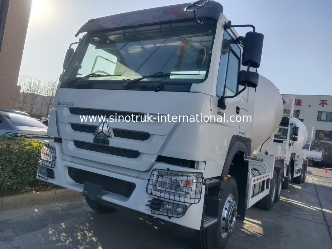 Kekuatan kuda tinggi 400HP HOWO Mixer Truck 6-12CBM LHD 6×4 10 Roda