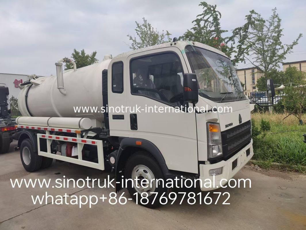 Truk Sedot Tinja HOWO Penggerak 4*2: Tangki 6m³, 160HP, Ban 8.00R20, Truk Tinja Tugas Ringan, Kendaraan Sanitasi Efisien