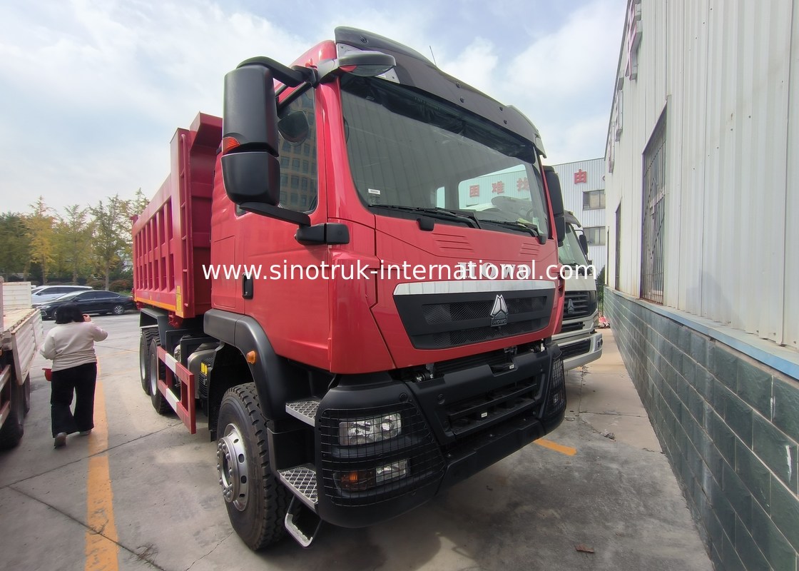 SINOTRUK 6*4 Tipper Truck for Euro 2 Emission Standard and Heavy-Duty Transportation