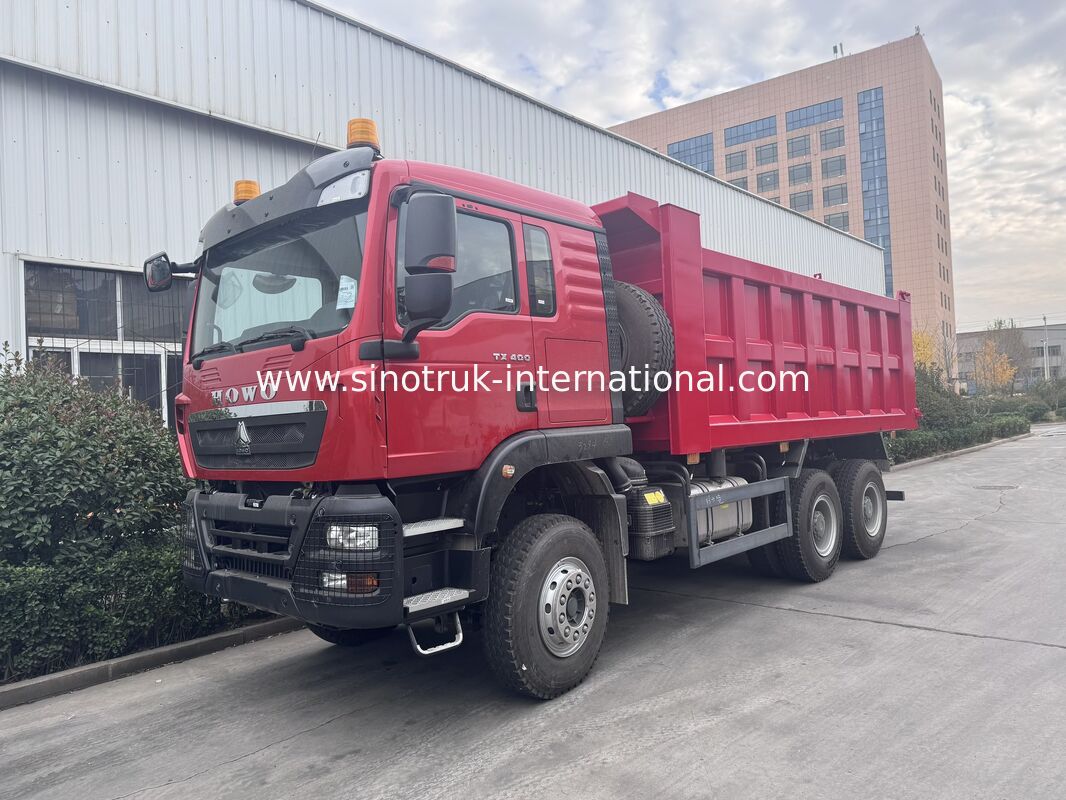 SINOTRUK HOWO TX Model 400HP LHD Tipper Dump Truck 6X4 Dengan lampu Peringatan